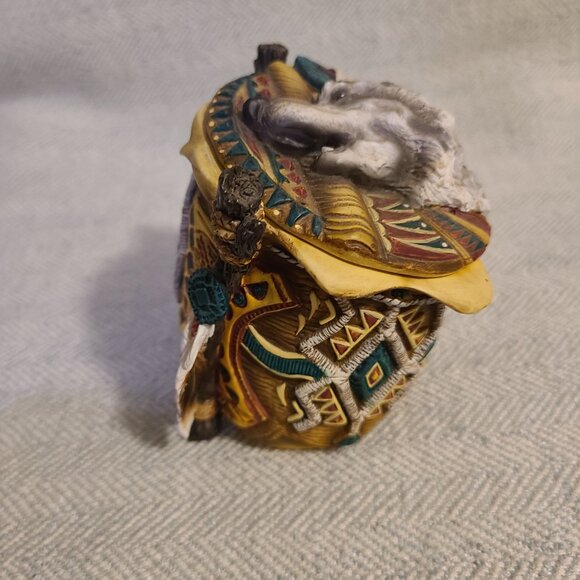 1998 Hamilton Collection's “Pride of the Pack” Native American wolf keepsake box - Picture 4 of 10